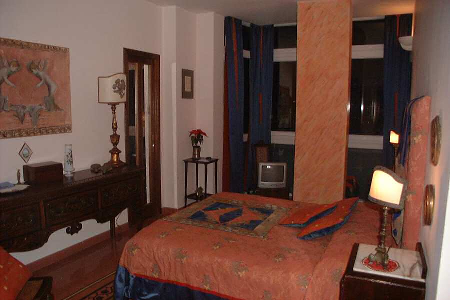 images/camera1ok.jpg